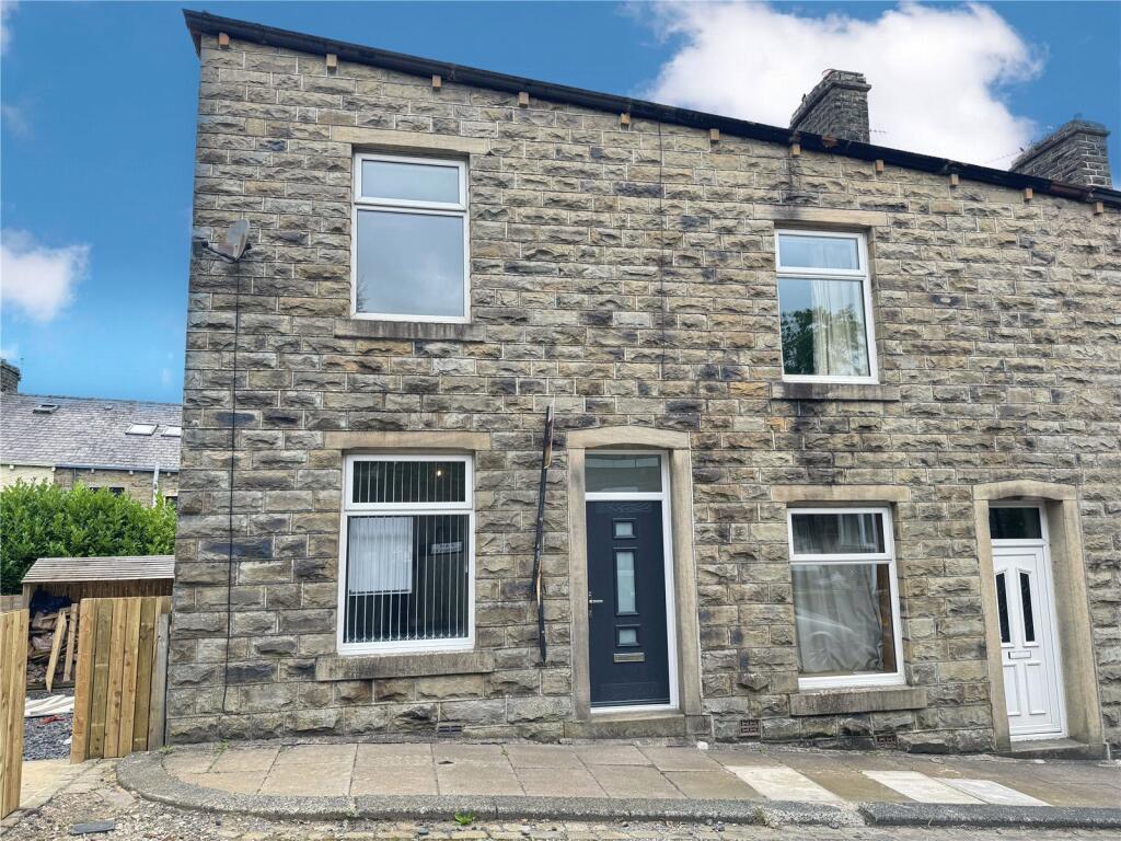 Nuttall Street, Rawtenstall, Rossendale, BB4