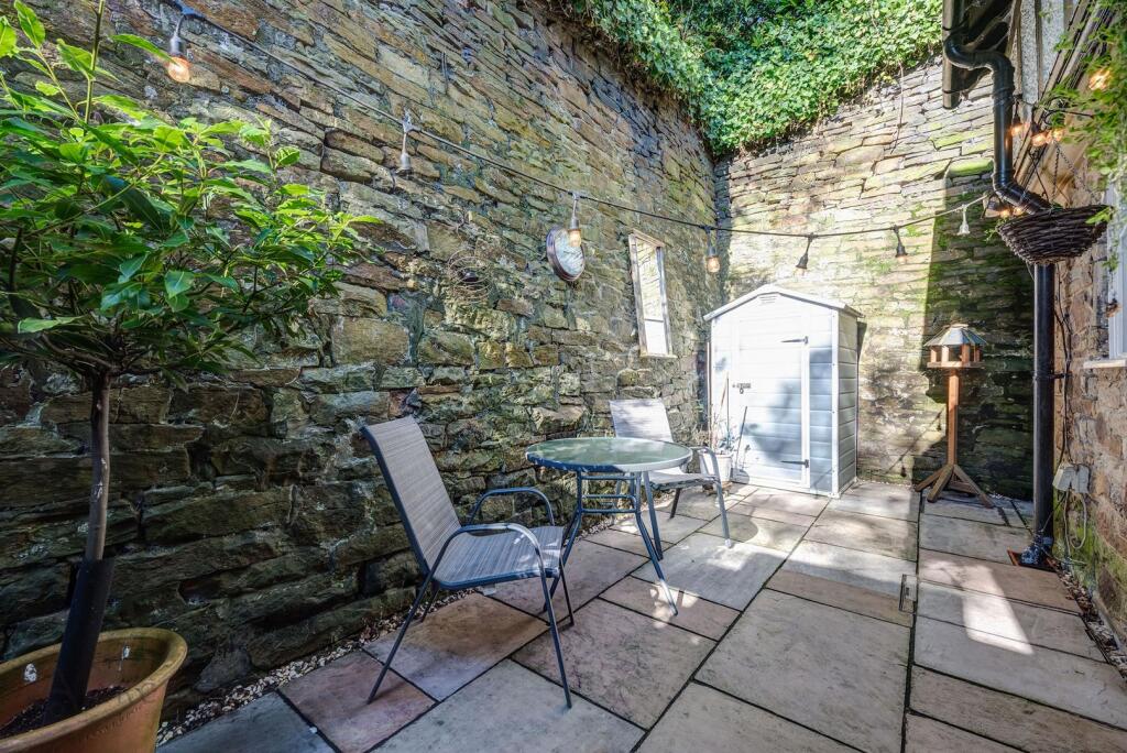 TaptonHoltLodge(Exterior)(8of13).jpg