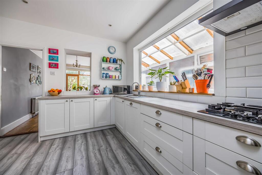 14 Francis Avenue, Southsea-Small-PorticoMarketing