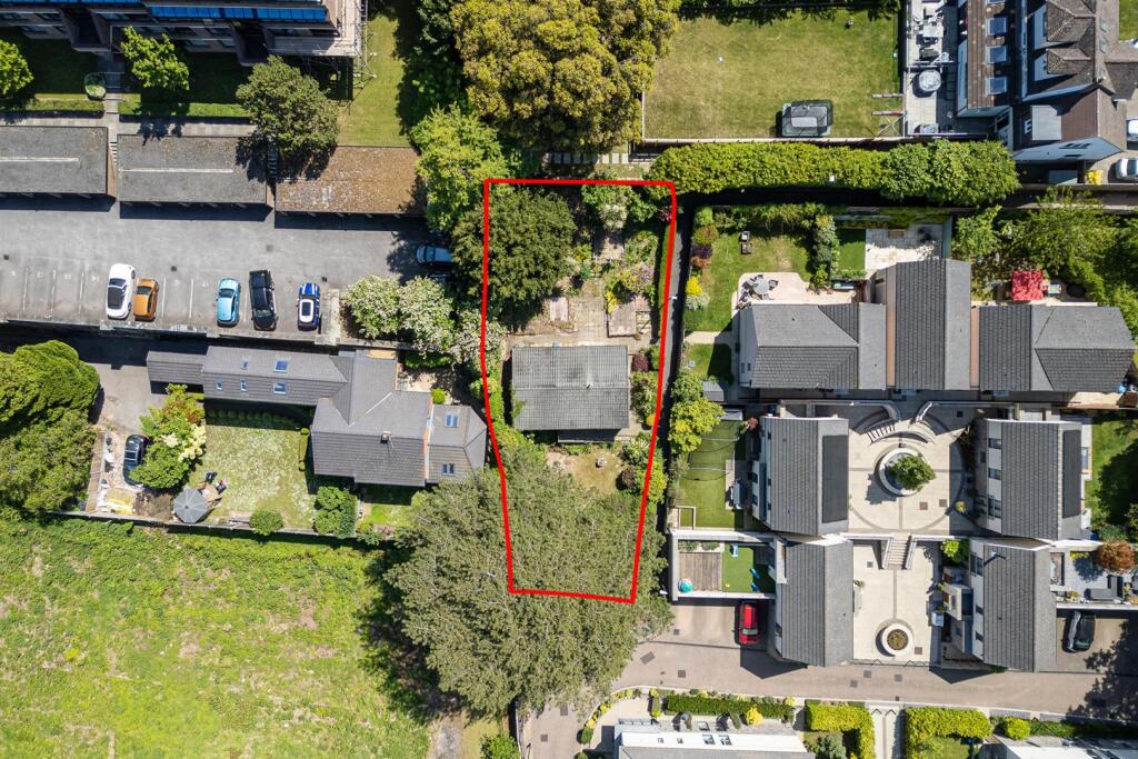 10 Sanctuary Gardens, Sneyd Park, Bristol BS9 1QR 
