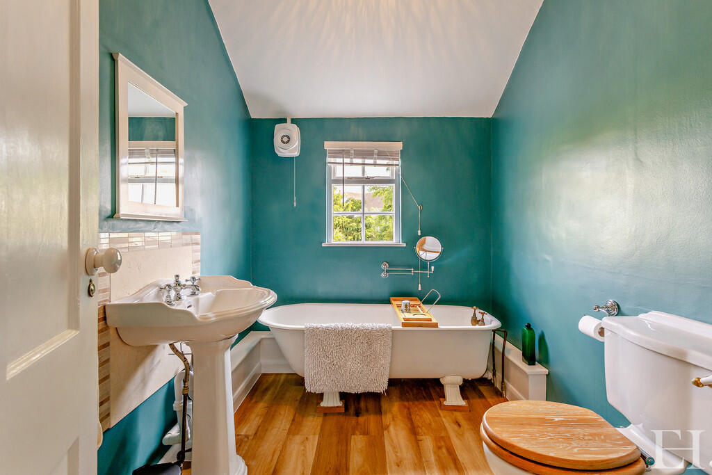 8649461-interiorW...