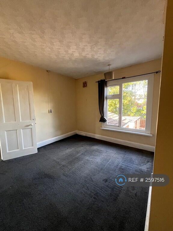 1st Bed Room