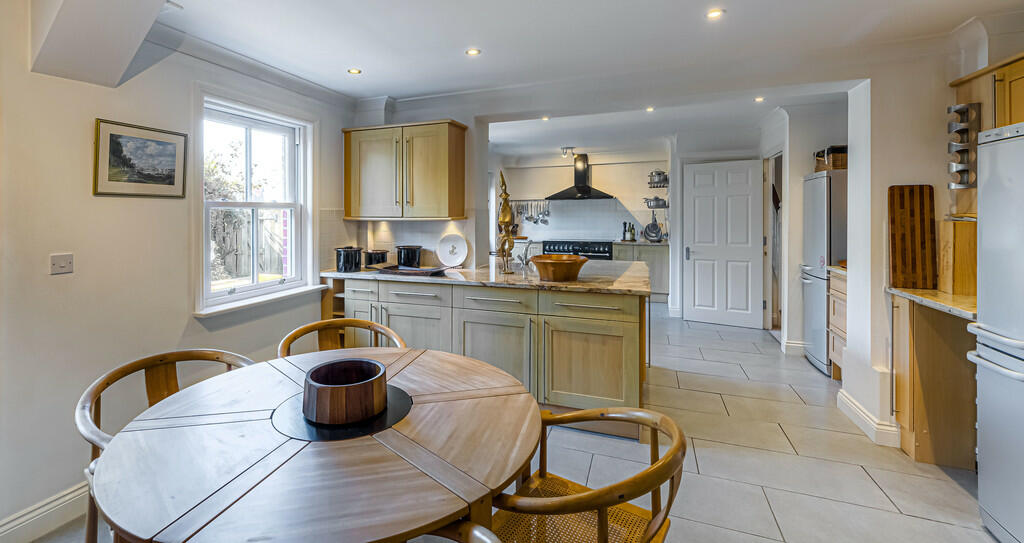 Kitchen and dinin...