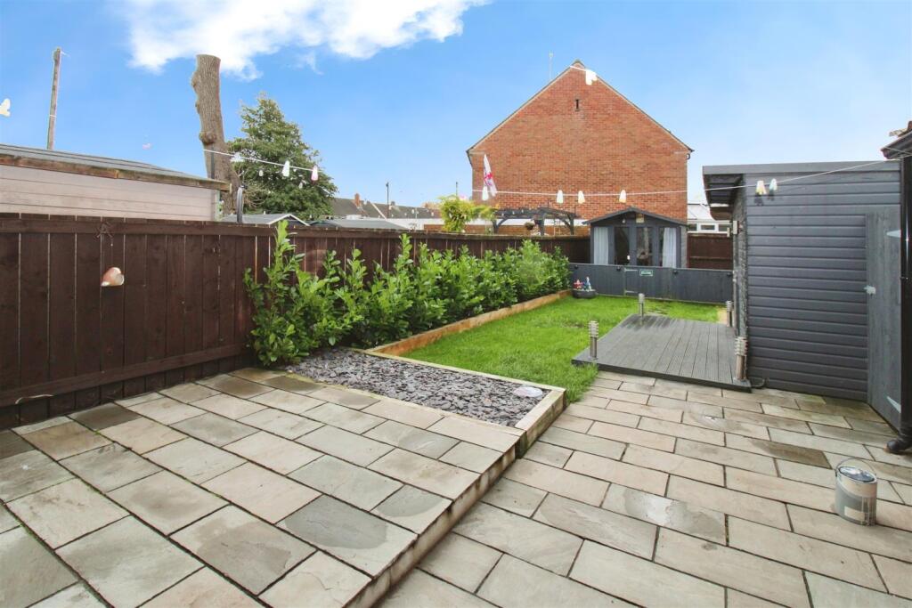 Gardens And Car Parking Amenities