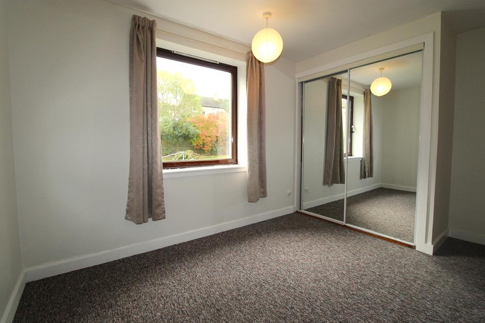 Bedroom 1 (1)