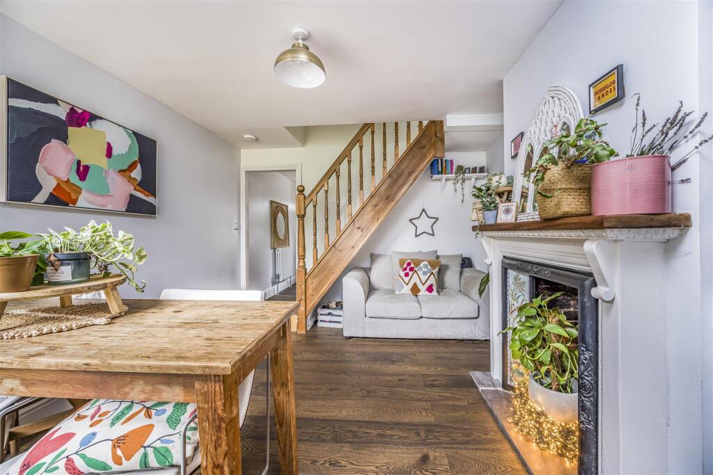 1 Beckenham Terrace, North Street, Westbourne-Port