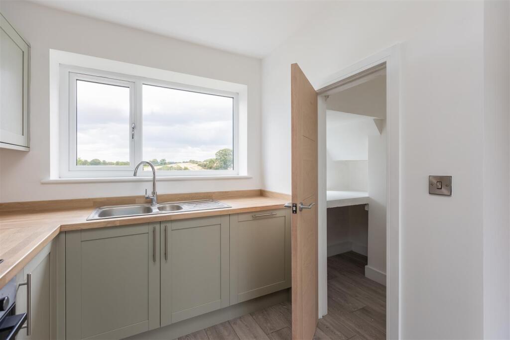 Chestnut Avenue 9 Kitchen Living Room.jpg