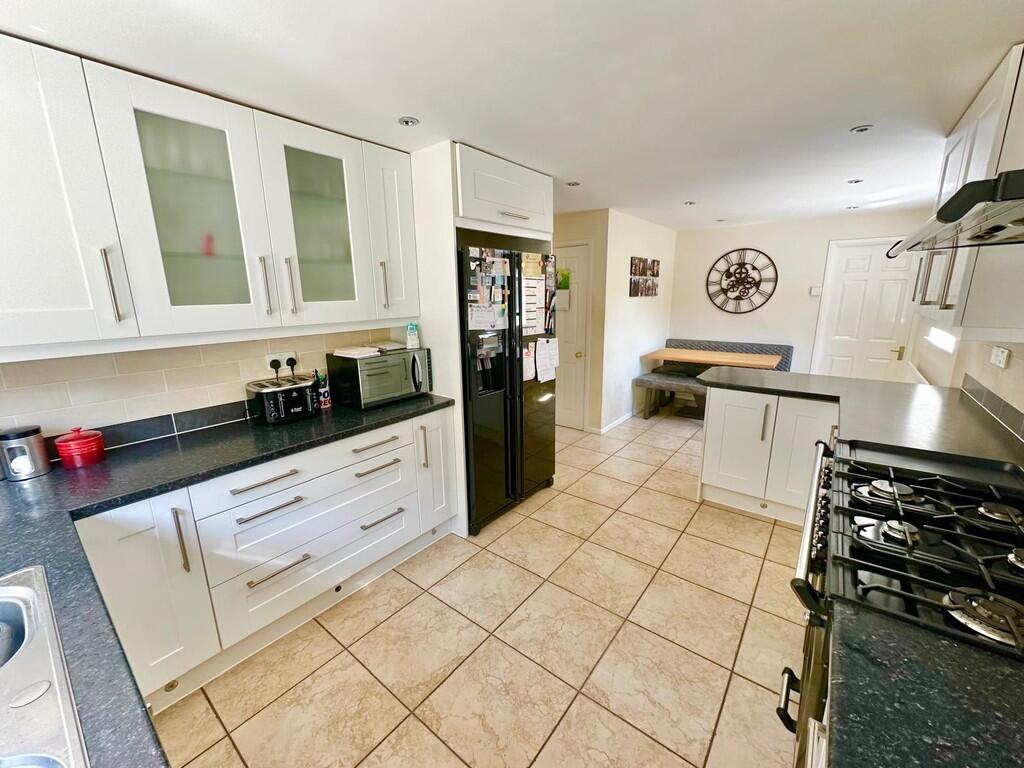 IMG-20250718-WA00...