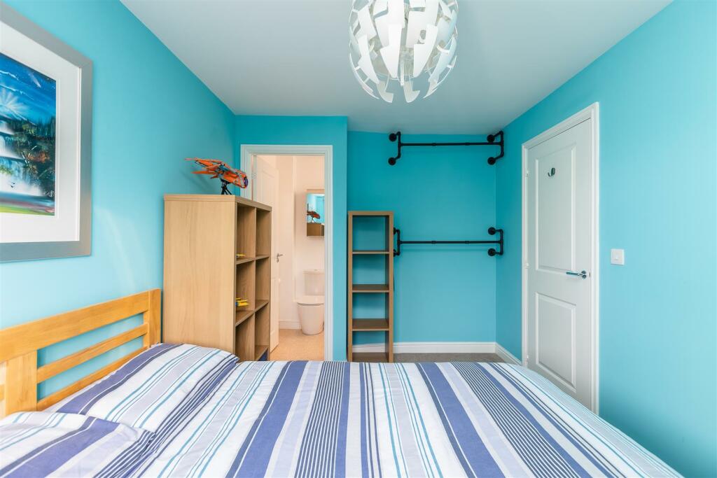 Fletton_Road_83_Bedroom_1-2[1].jpg