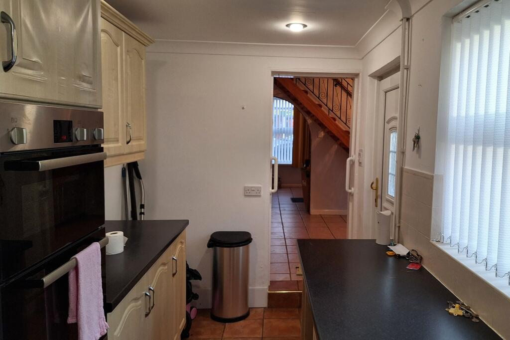 IMAGE 5