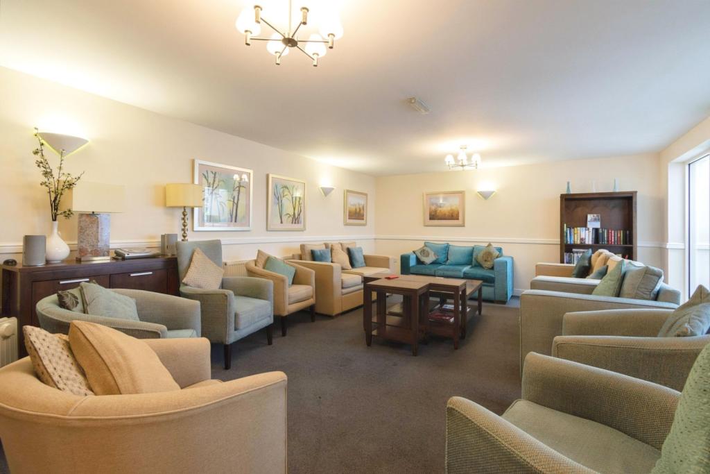 Communal Lounge
