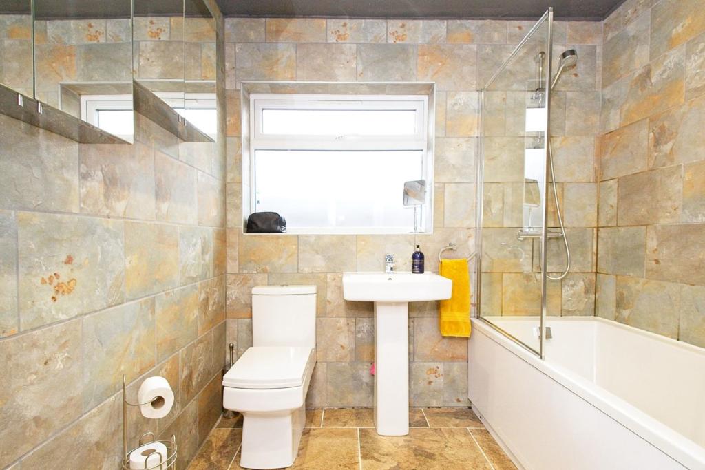 Family Bathroom