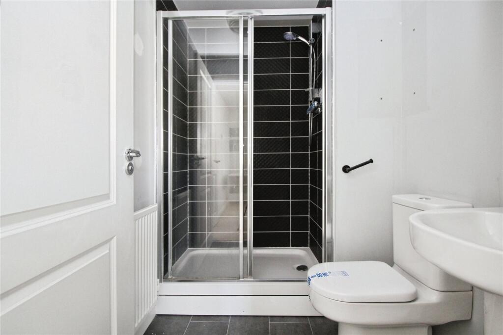 En-suite 2