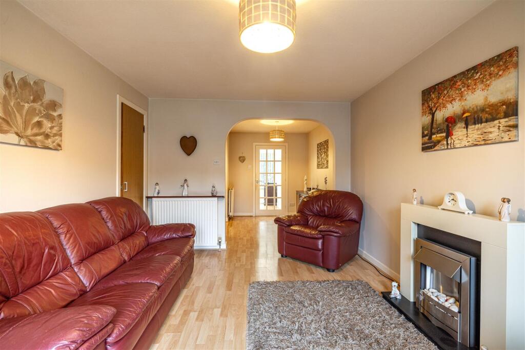 9 Sergeants Park Newtown St Boswells 20.JPG