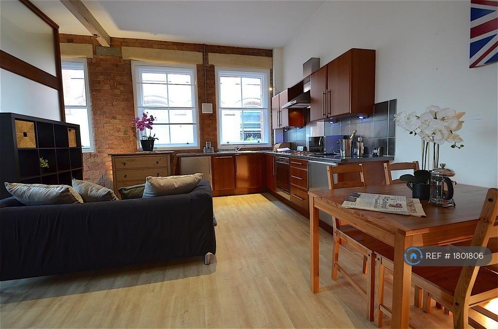Living / Dining