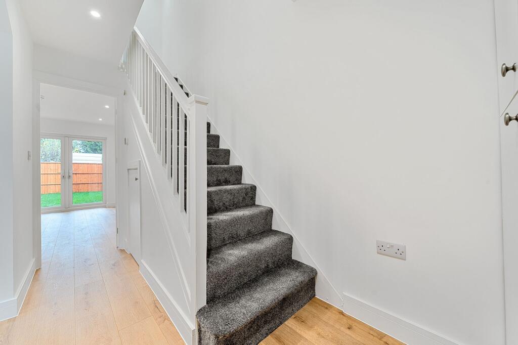 Southerngate Way, London, SE14