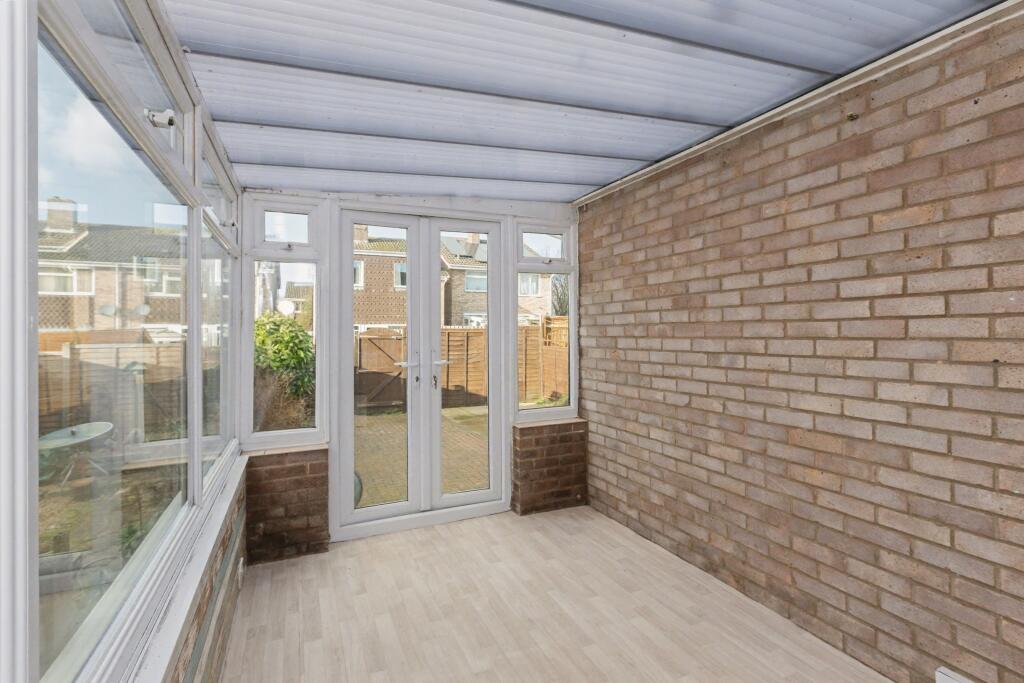 21 Vicarage Close, Chalgrove, Oxfordshire, OX44 7RD