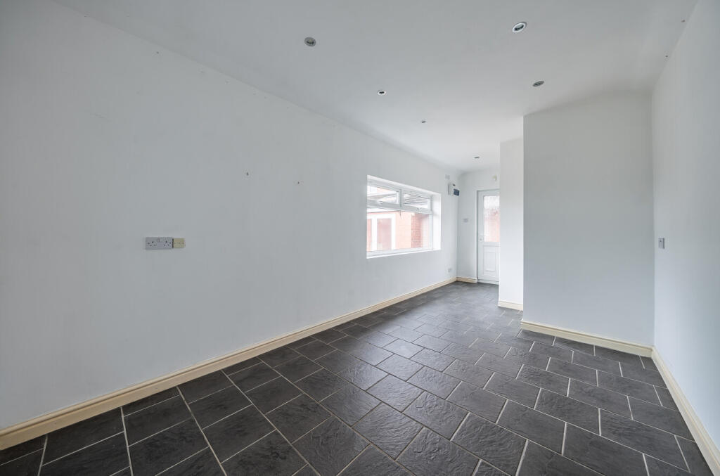 1371783-23-69134d...