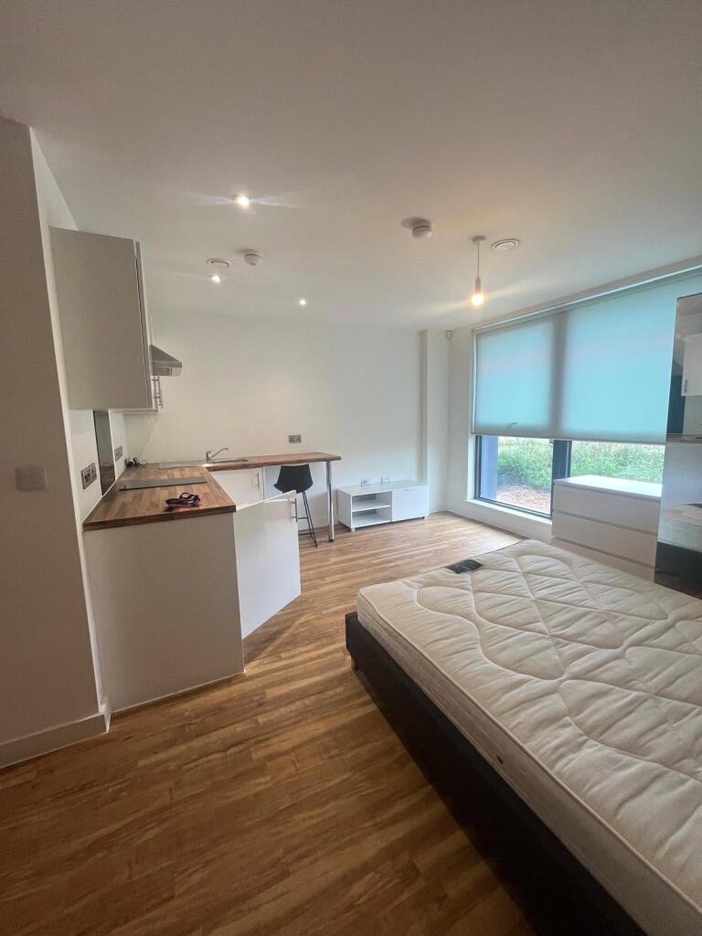 Manchester Waters, 3 Pomona Strand, Old Trafford, M16