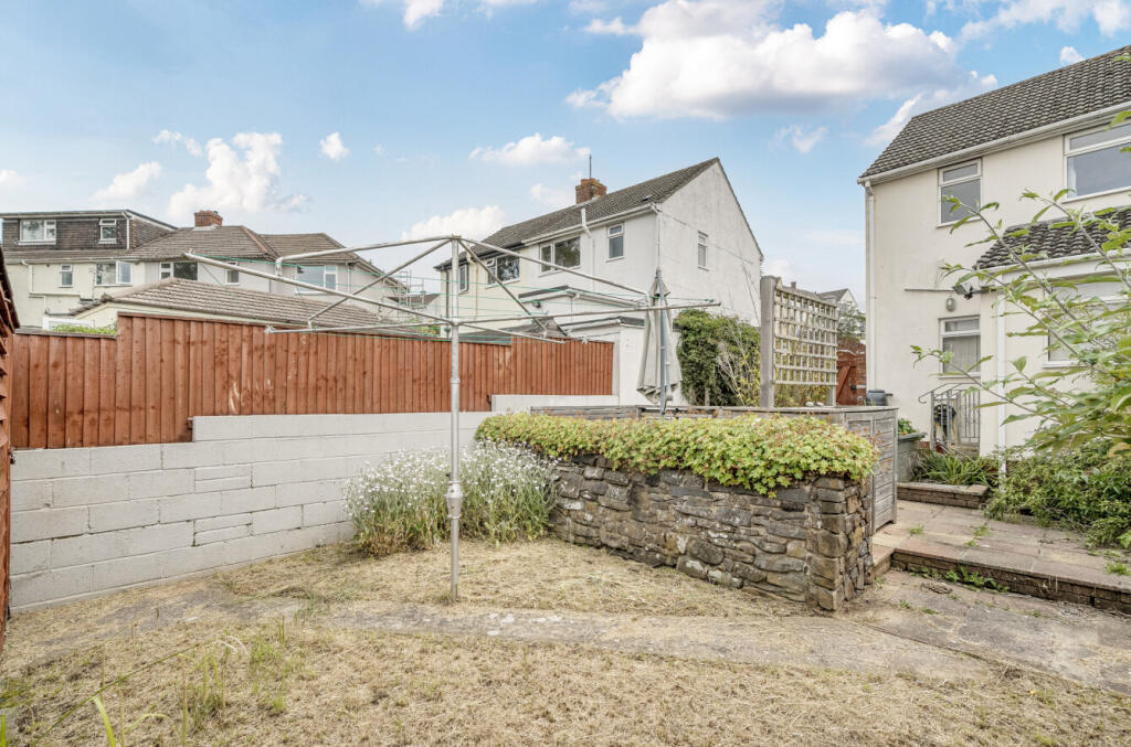 1311008-14-684c2c...