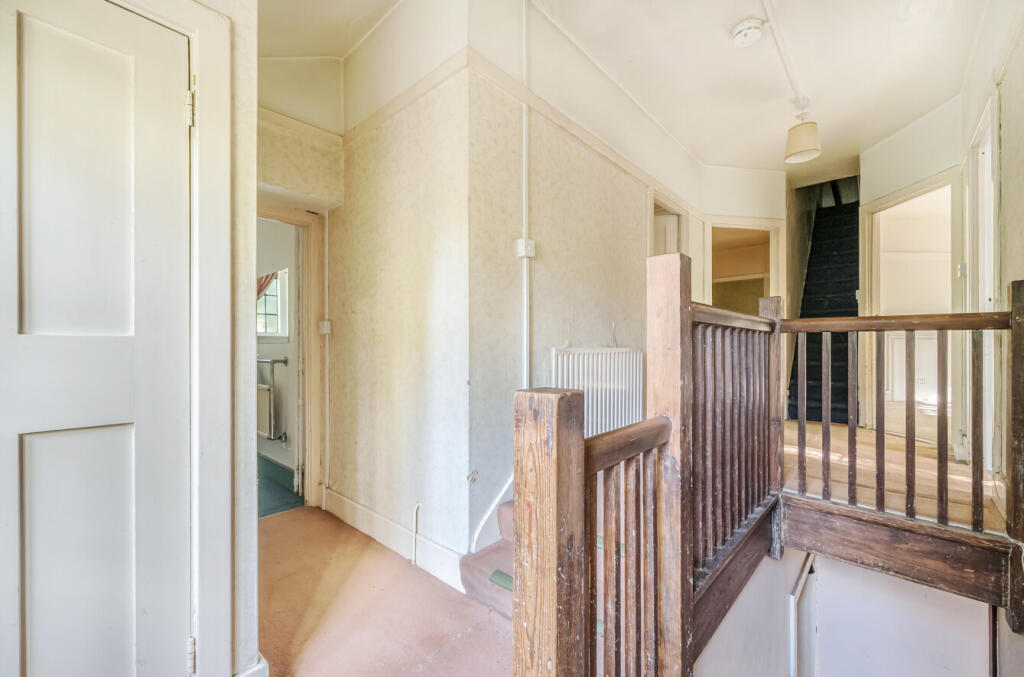 1370775-15-68fb63...