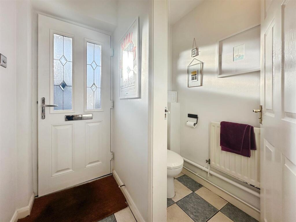 25e6fbfa-E-4CE8-8D75-214437DA8448-1210-000000383F0