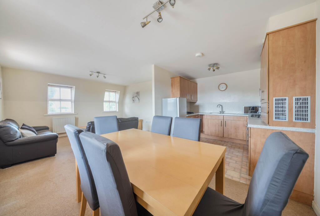 1311433-15-684c4f...