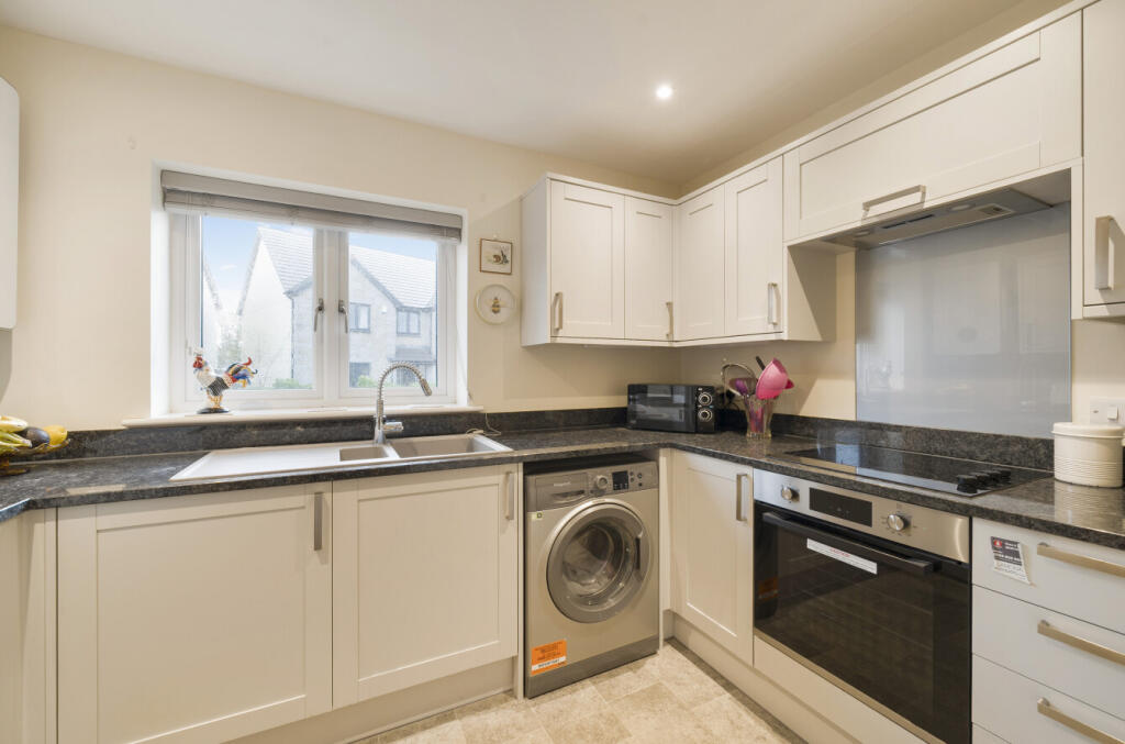 1376465-13-691209...