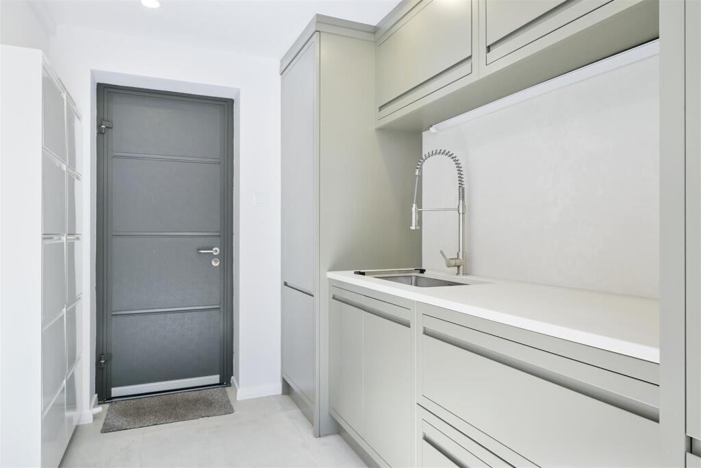 OAKEN COPPICE, 22- (7).jpg