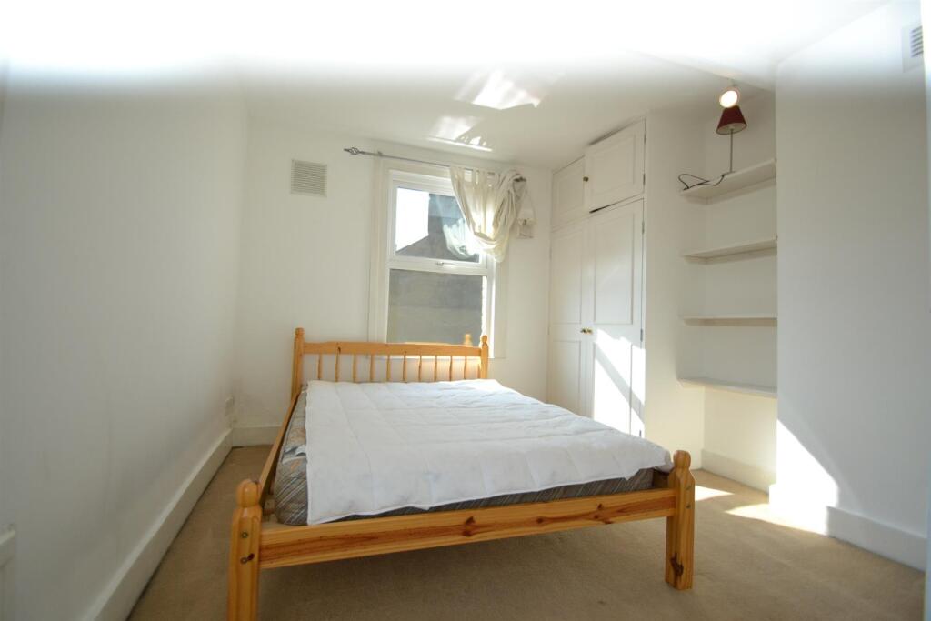 113 lower richmond road 006
