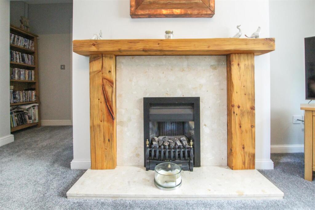 Fireplace-1.jpg
