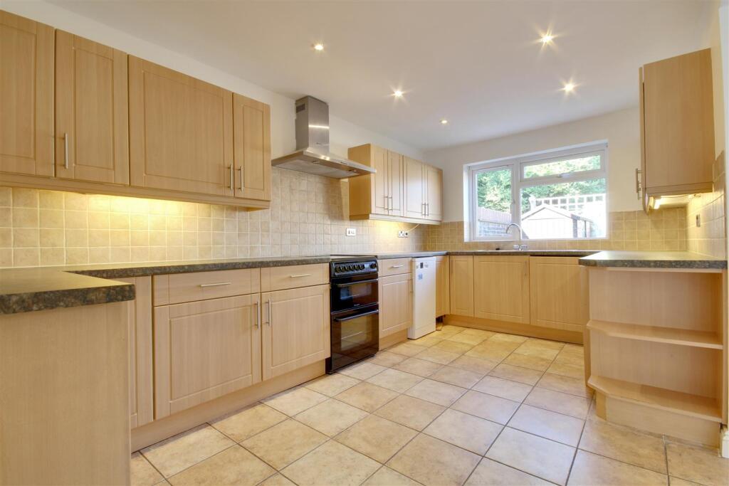Kitchen .jpg