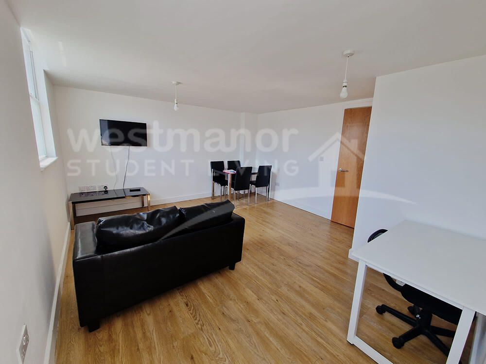FLAT 11