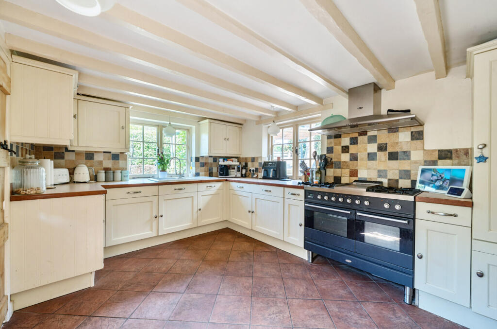 1310659-15-686273...