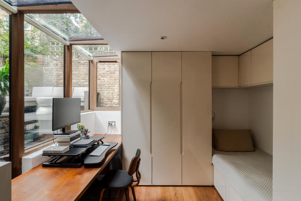 300490 - 101 Canonbury Road-17.jpeg