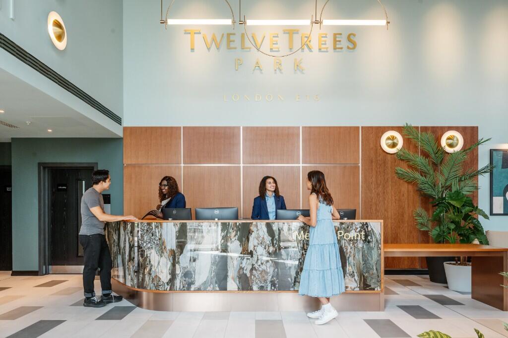 24-hr Concierge 