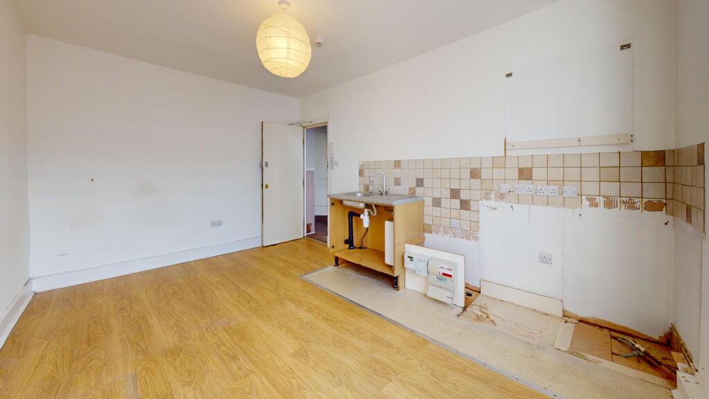 106 Gloucester Avenue, Primrose Hill, London, NW1 8HX