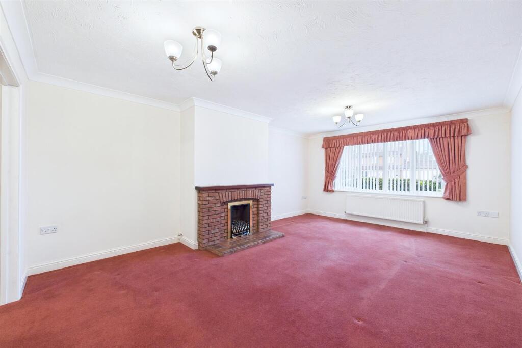Living Room.jpg