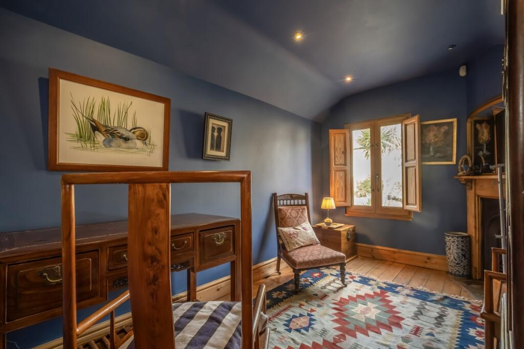 -Lower-Mortlake-R...