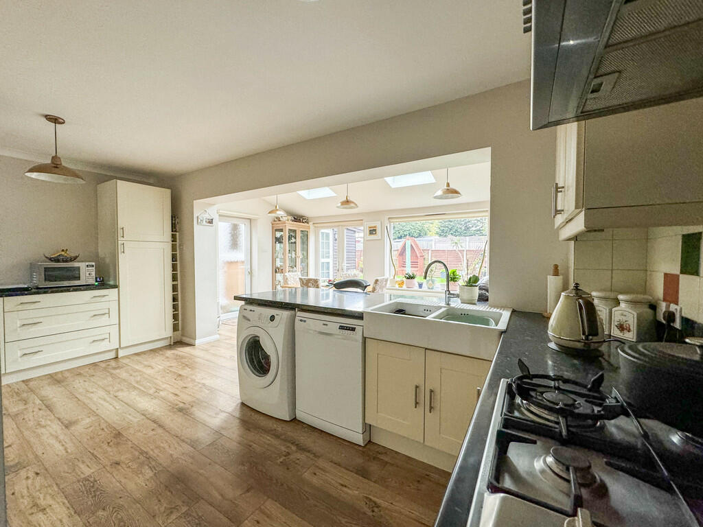kitchen2