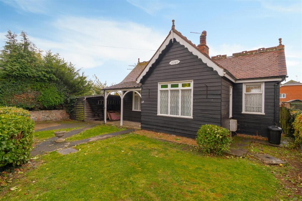 Mackenders Lane, Eccles30.jpg