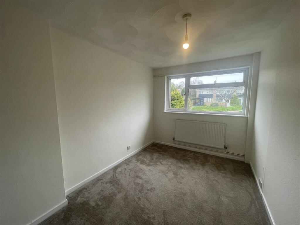 2nd Double bedroom