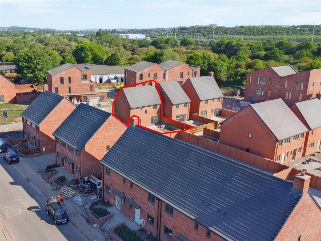 Drone_20 outline.jpg