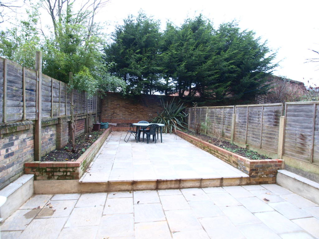 Photo 6