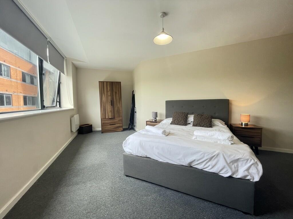 20 Sandringham Ho...