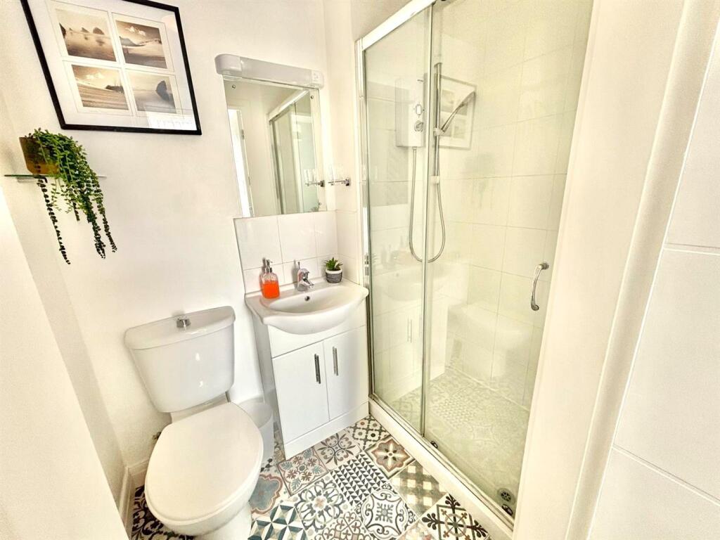 Ensuite