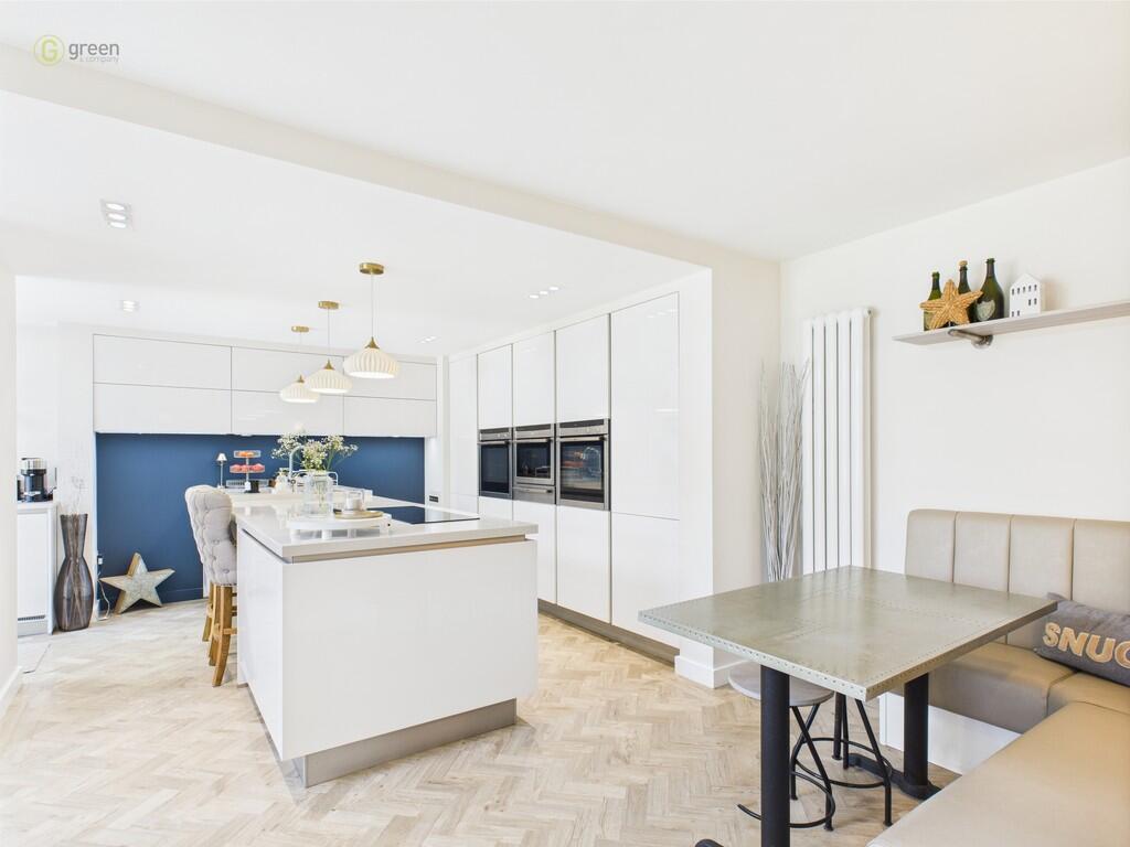 CAM03830G0-PR0148...