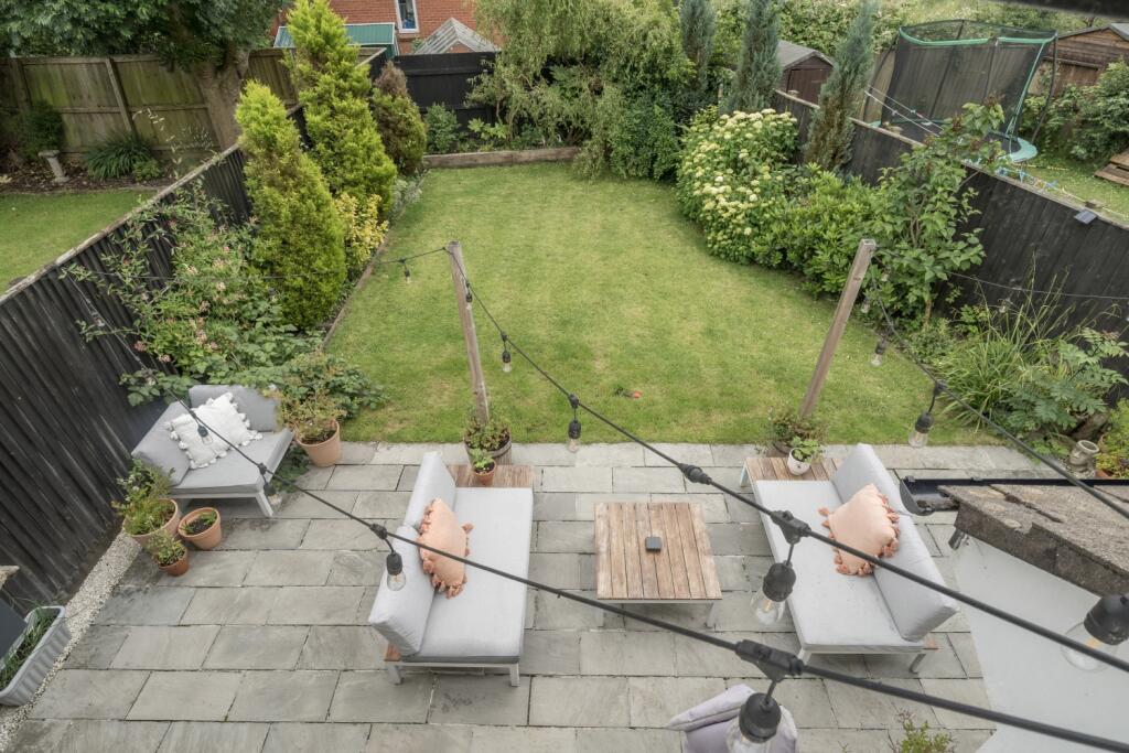 1310772-7-684ca7debb61f-ARW