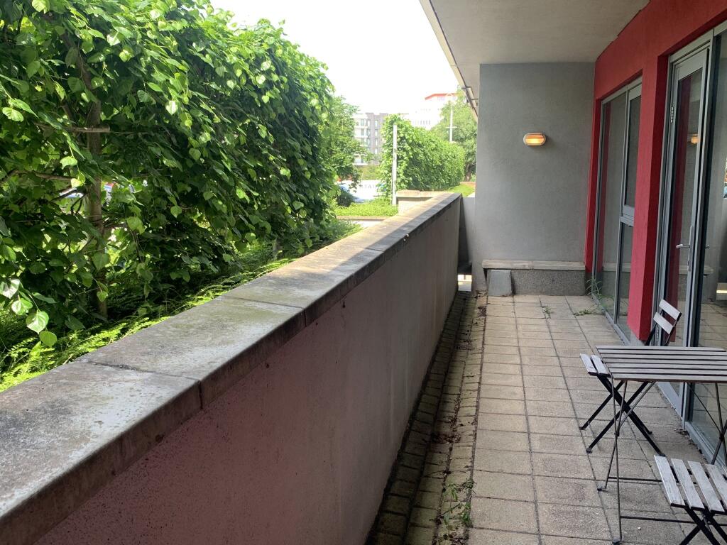 balcony