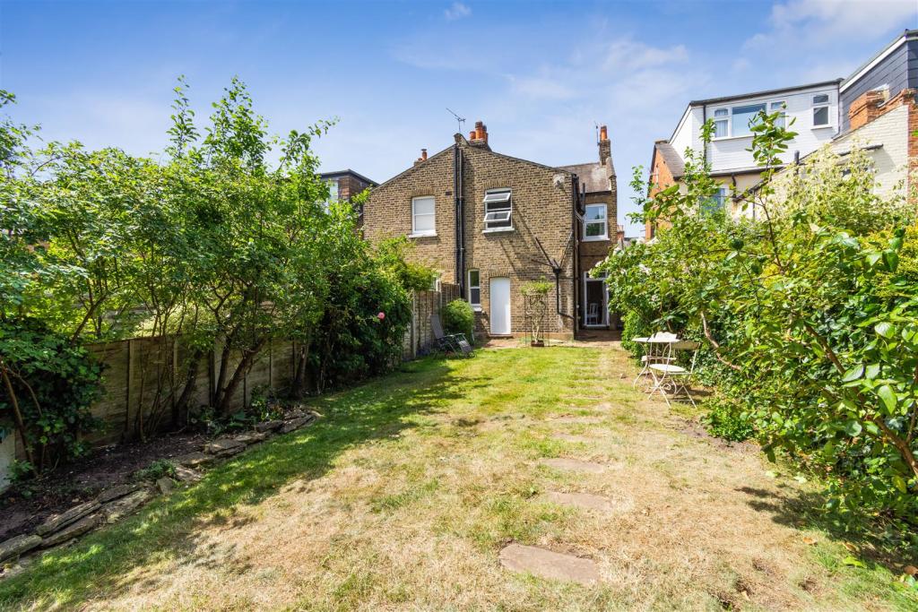 Large Rear Garden